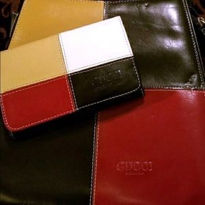 GG Beautiful purse and wallet.